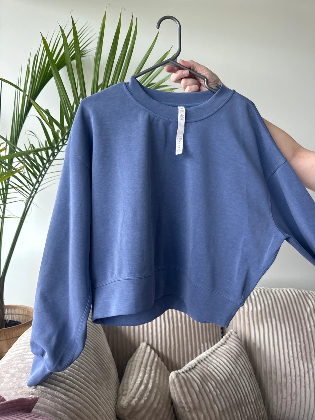 Lululemon SET Blue Crew Neck Sweatshirt & Aligns
