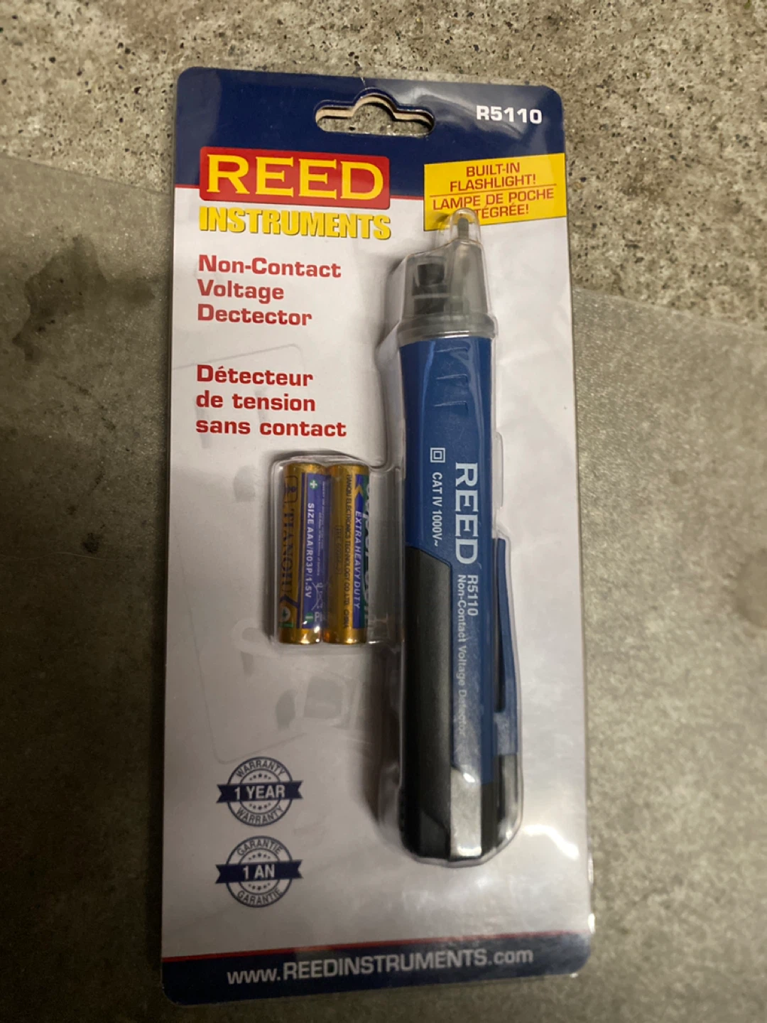 REED INSTRUMENTS R5110 Non-Contact Voltage Detector
