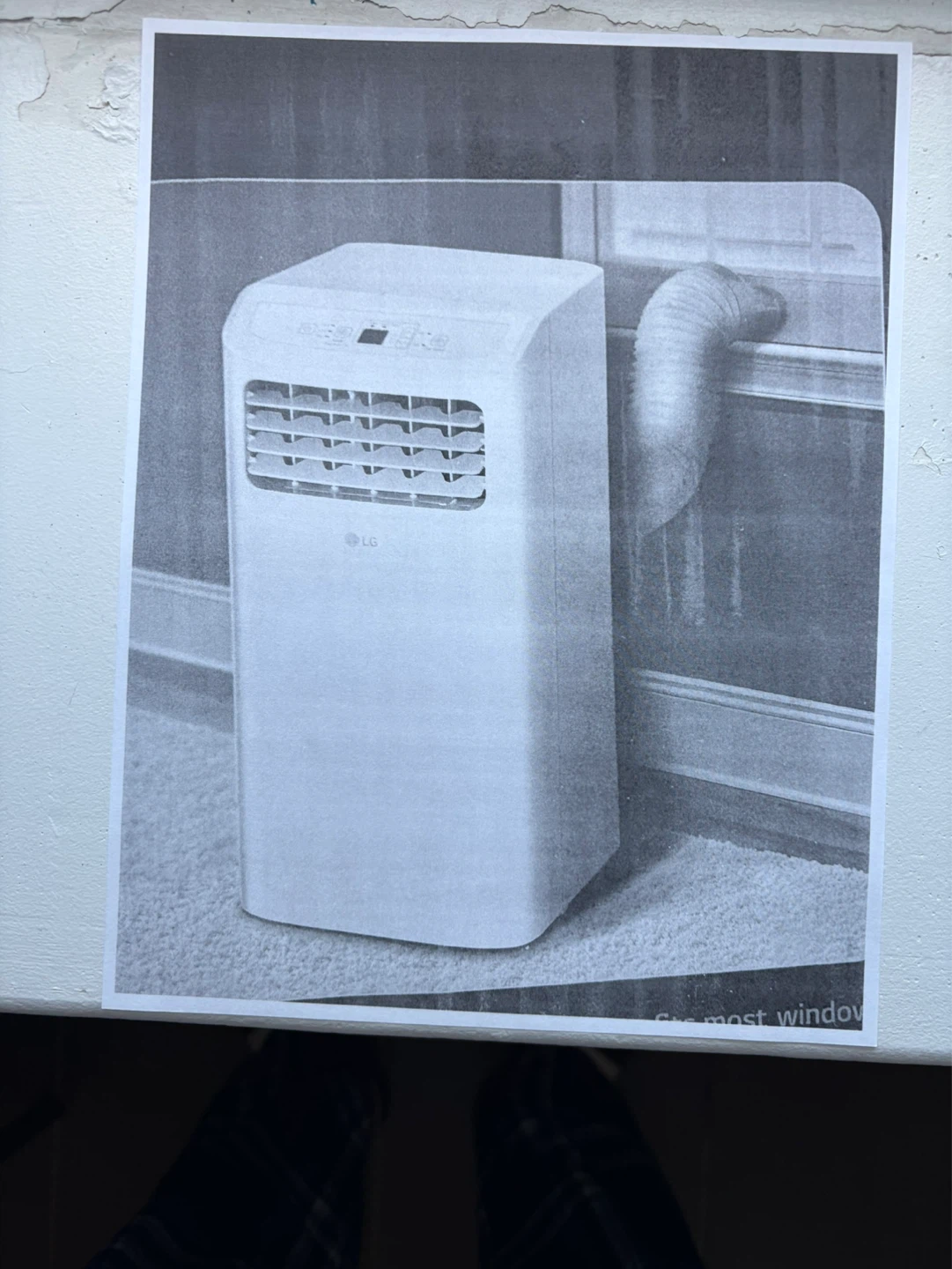 LG Portable Air Conditioner - 6,000 BTU/hr