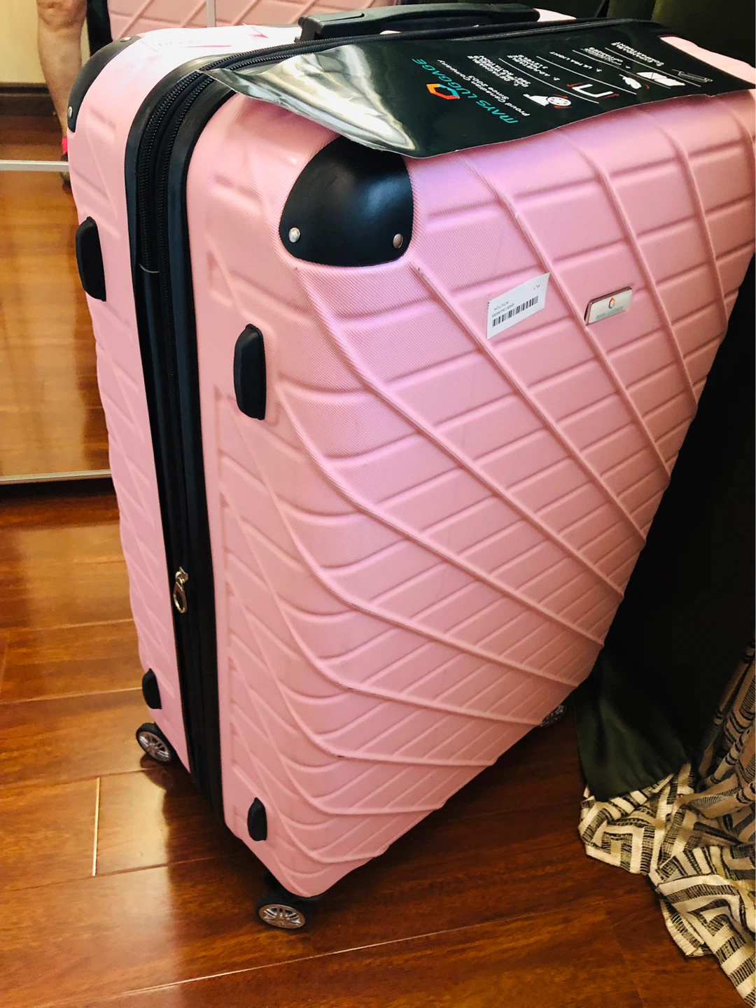 Pink Hardshell Spinner Luggage31x11x18inch - photo 4
