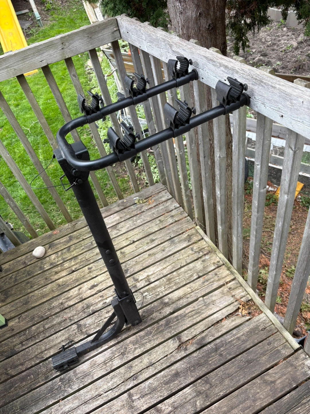 Black Hitch Mount Bike Rack for 4 Bikes