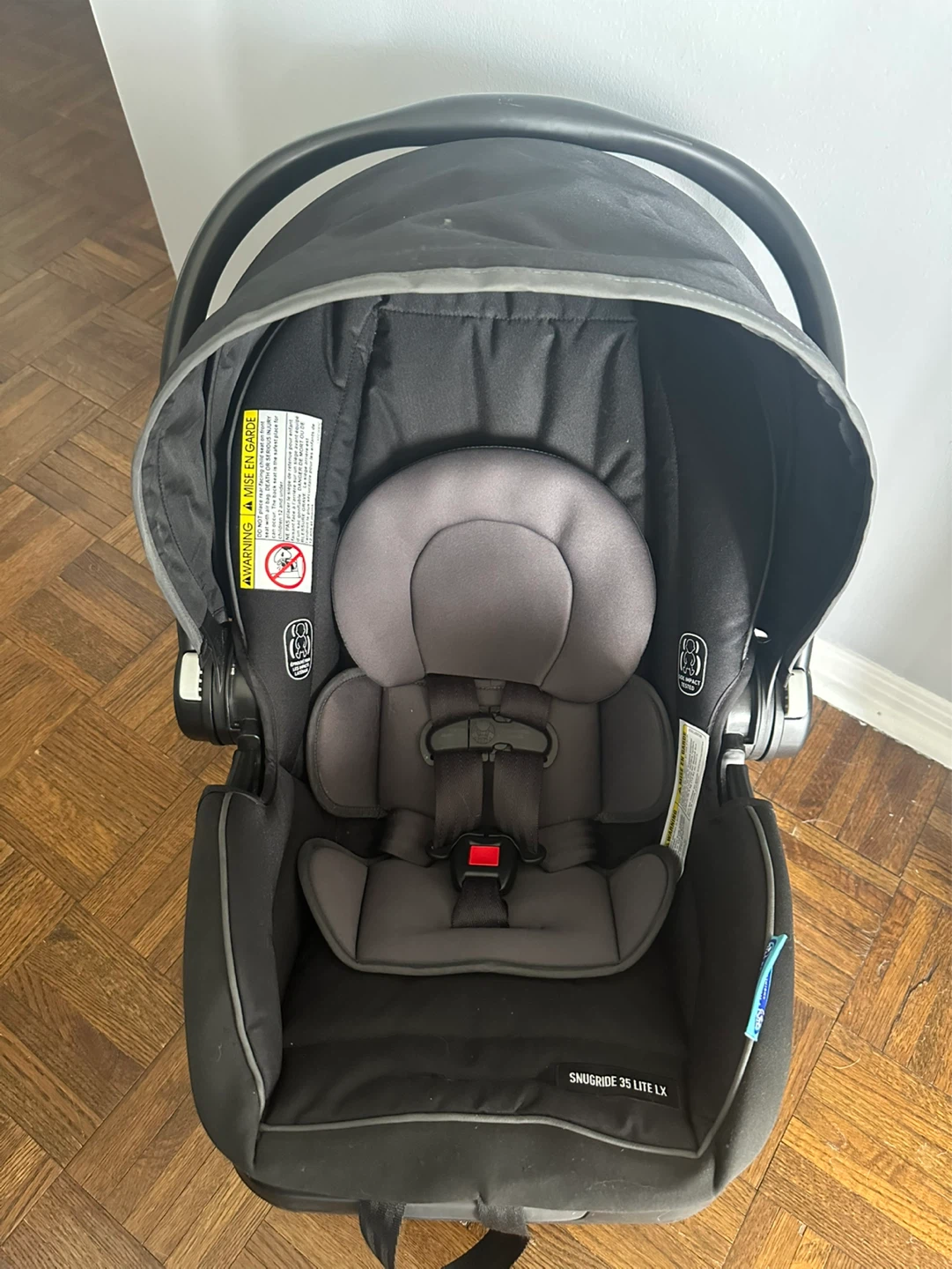 Graco SnugRide 35 Lite LX Infant Car Seat