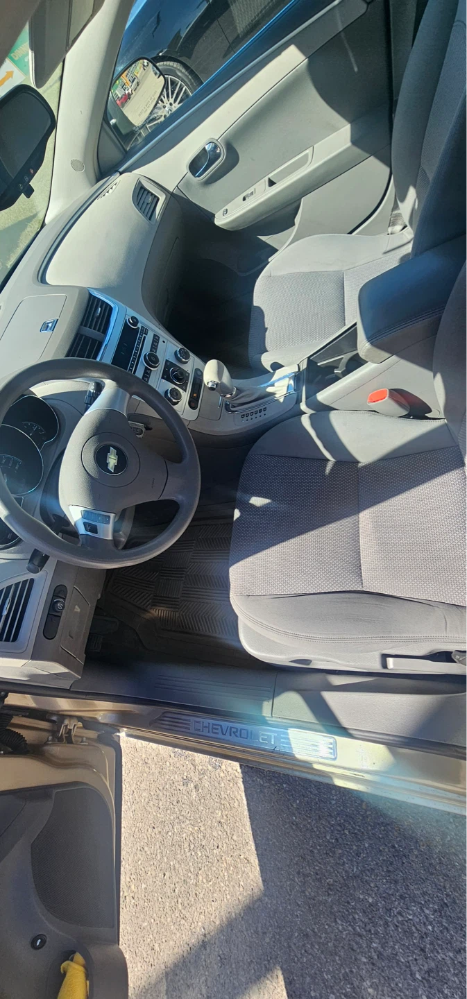 Chevrolet Malibu LS Sedan- 2008 model - photo 2