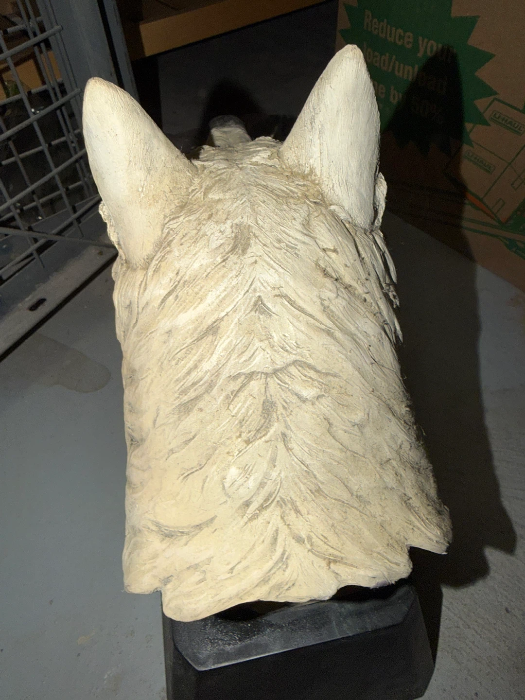 N. Rose Requiem Wolf Bust Sculpture 54/990