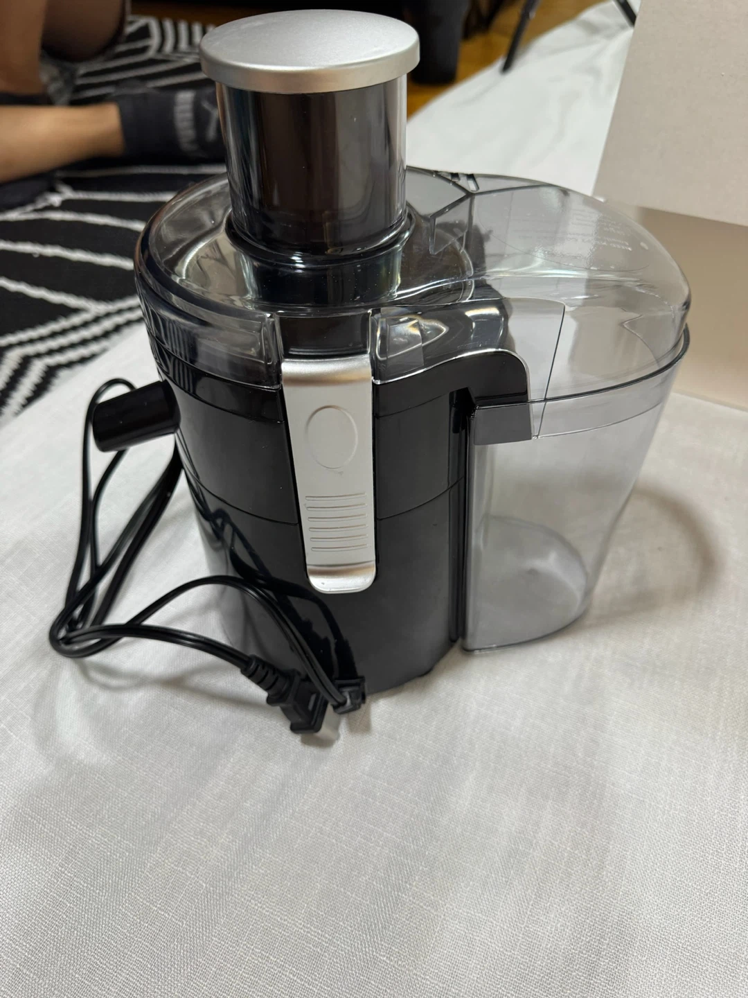 Big Mouth Compact Juicer AMR512 - photo 2