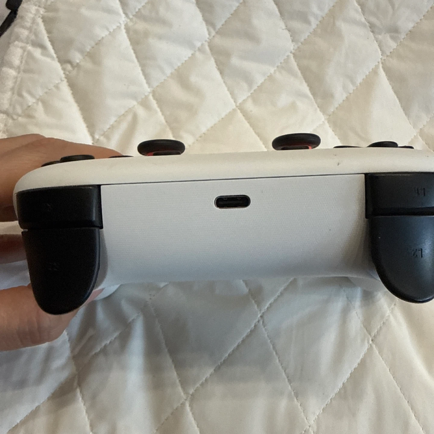 White Google Stadia Controller - photo 3