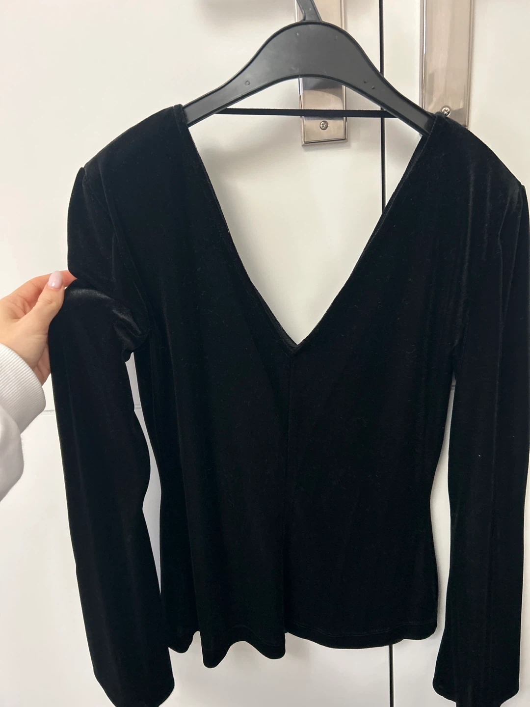 BAILEY 44 Black Velvet V-Neck Top - photo 4