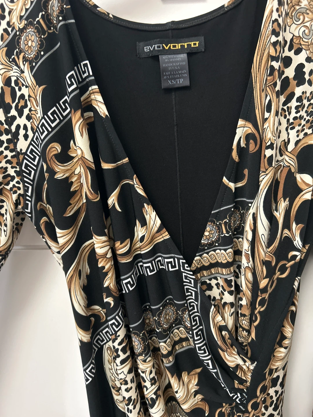 EVO VARRO Women's Black & Gold Print Wrap Dress XS/TP - photo 3