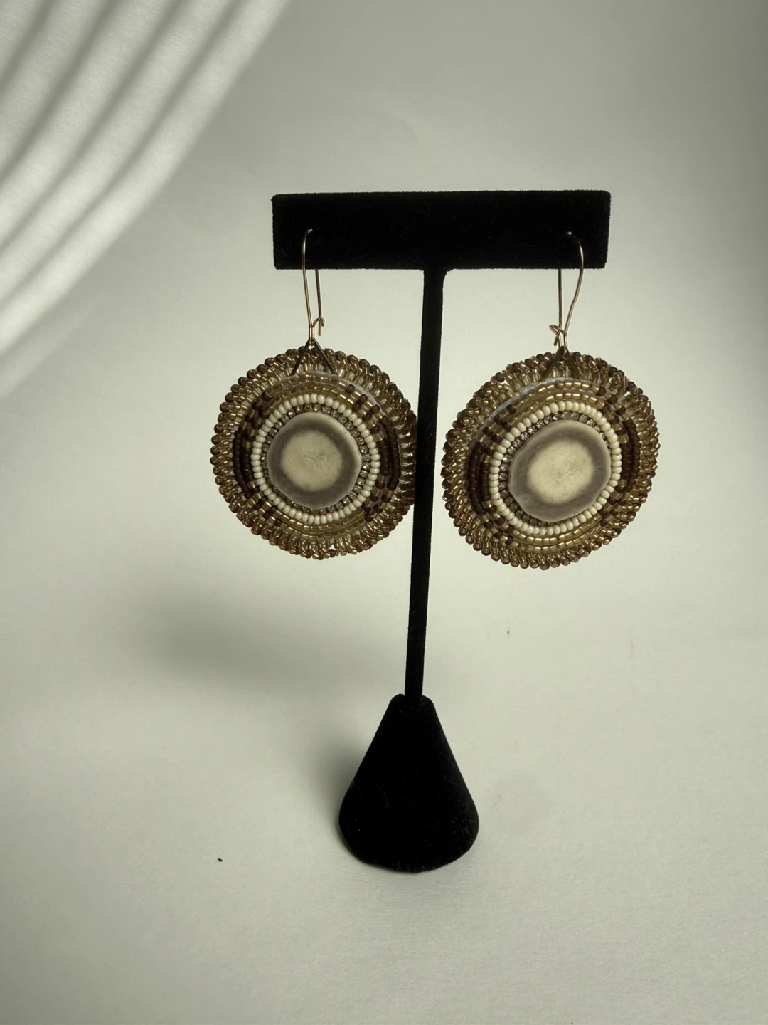 Beaded earrings - local Indigenous artist - photo 5
