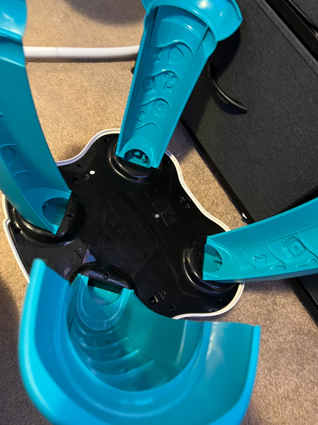 VTech Learn & Discover Table sit and stand. - photo 3