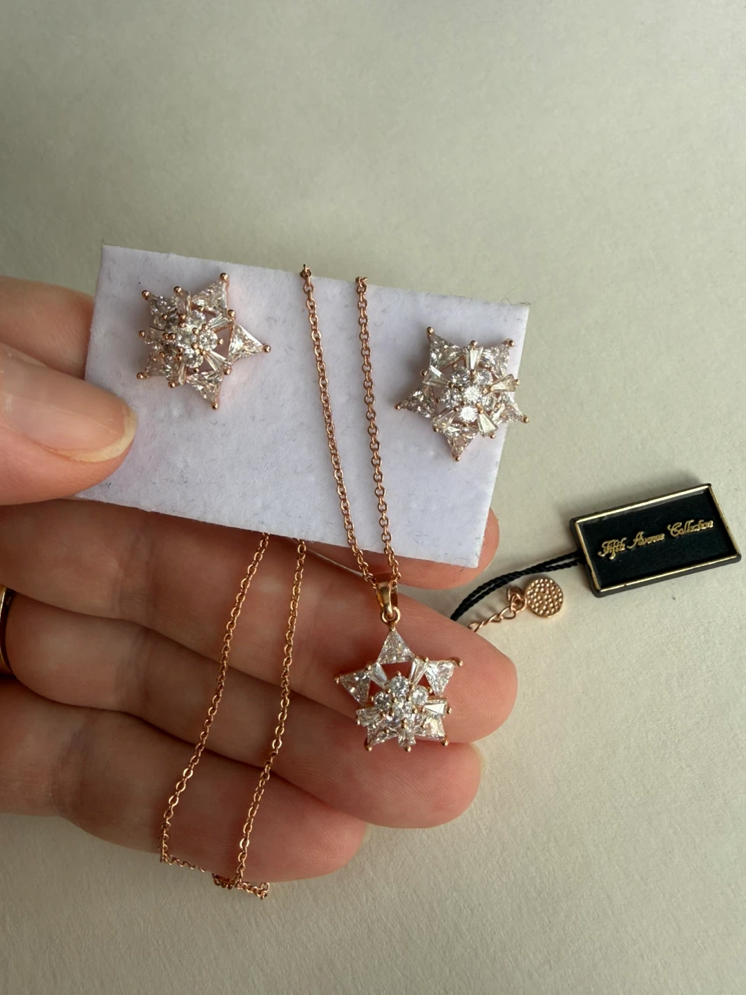 “Lucky Star” earrings and necklace set