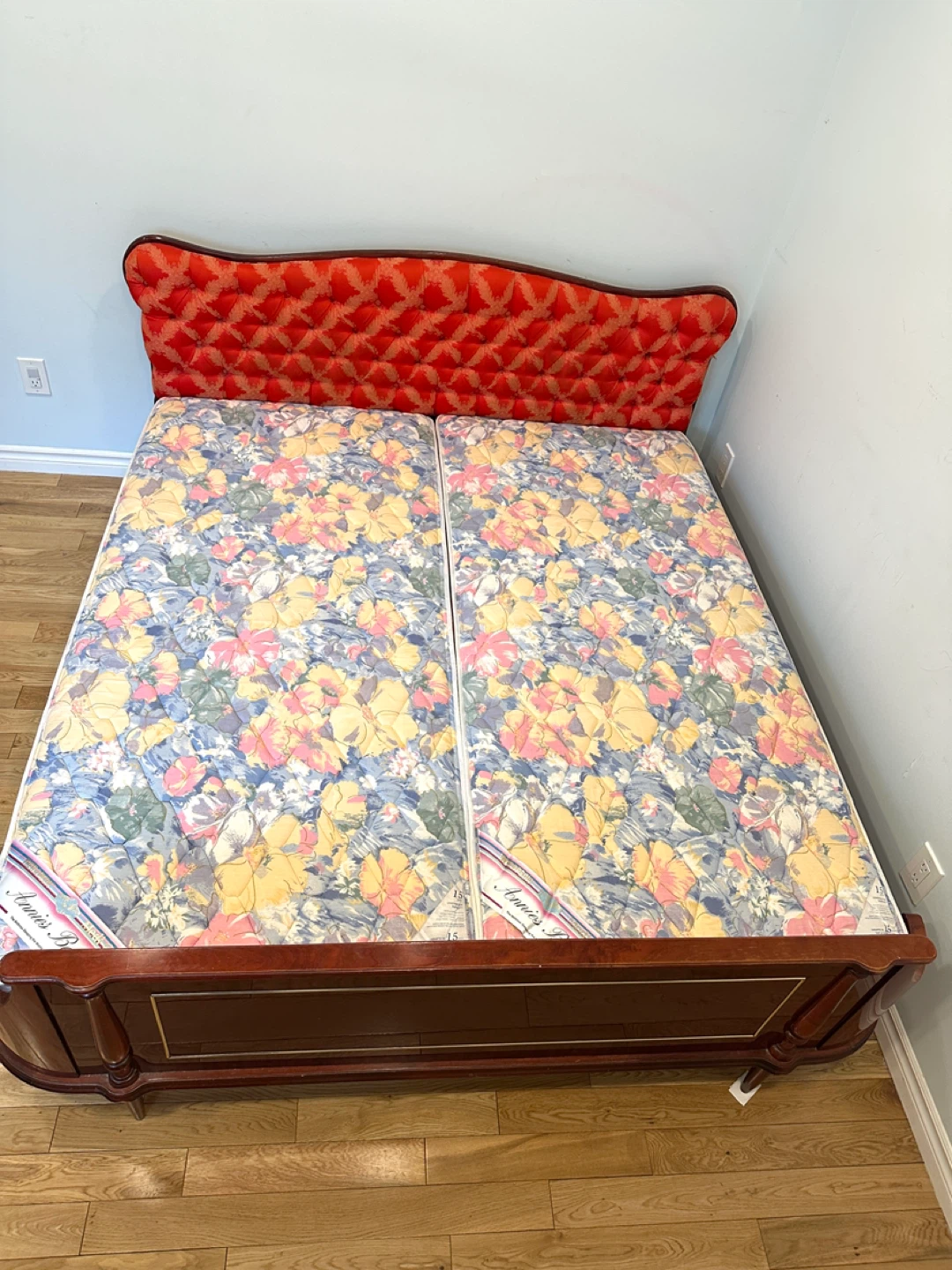 Vintage MCM European Queen Size Bed (CAN DELIVER) - photo 2