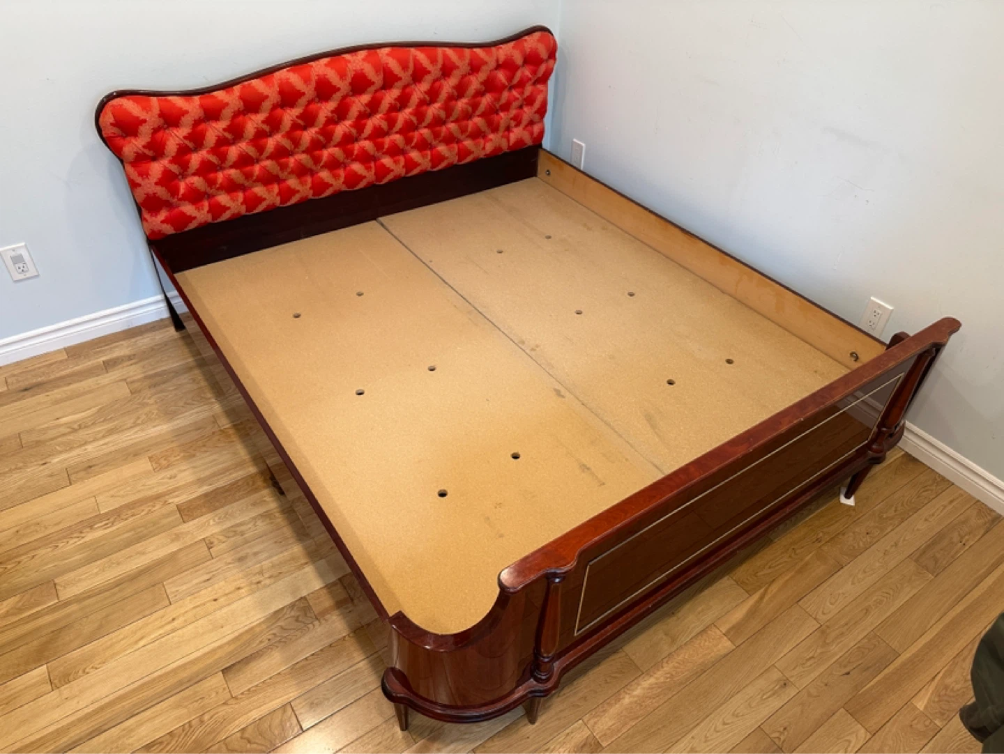 Vintage MCM European Queen Size Bed (CAN DELIVER) - photo 3