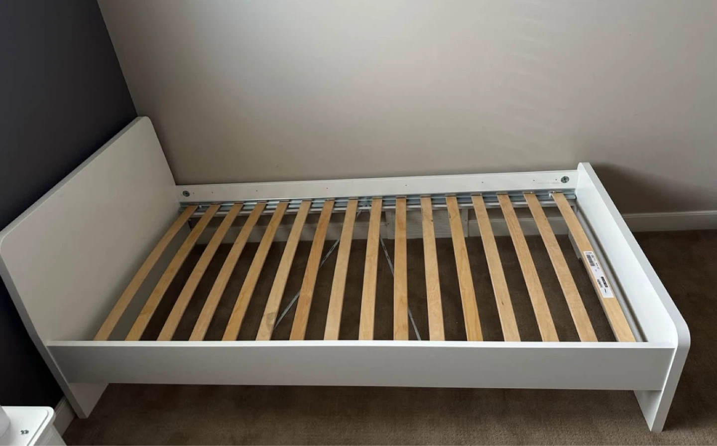 IKEA Twin bed frame white - photo 2