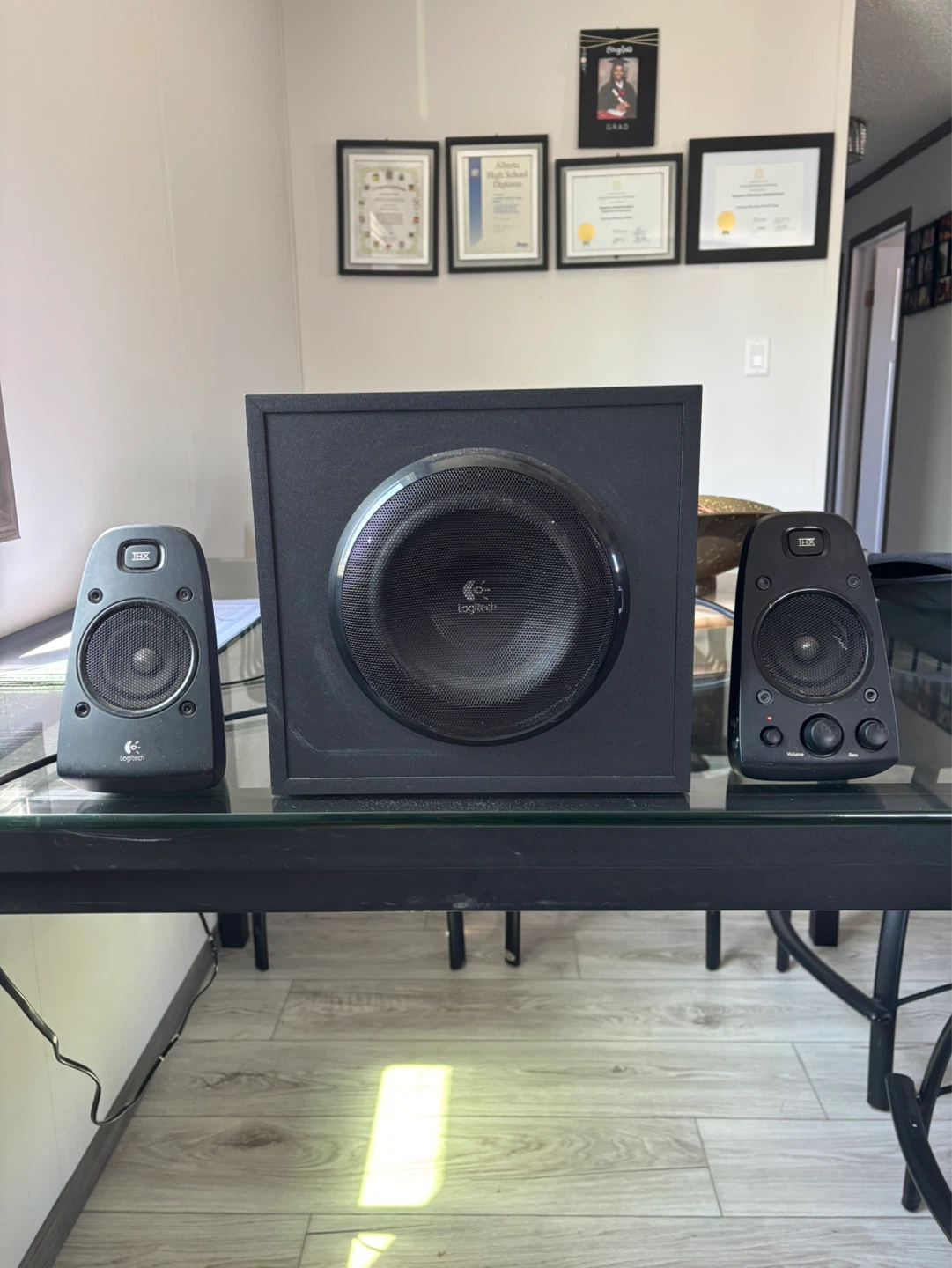 Logitech Z623 Speaker System with Subwoofer