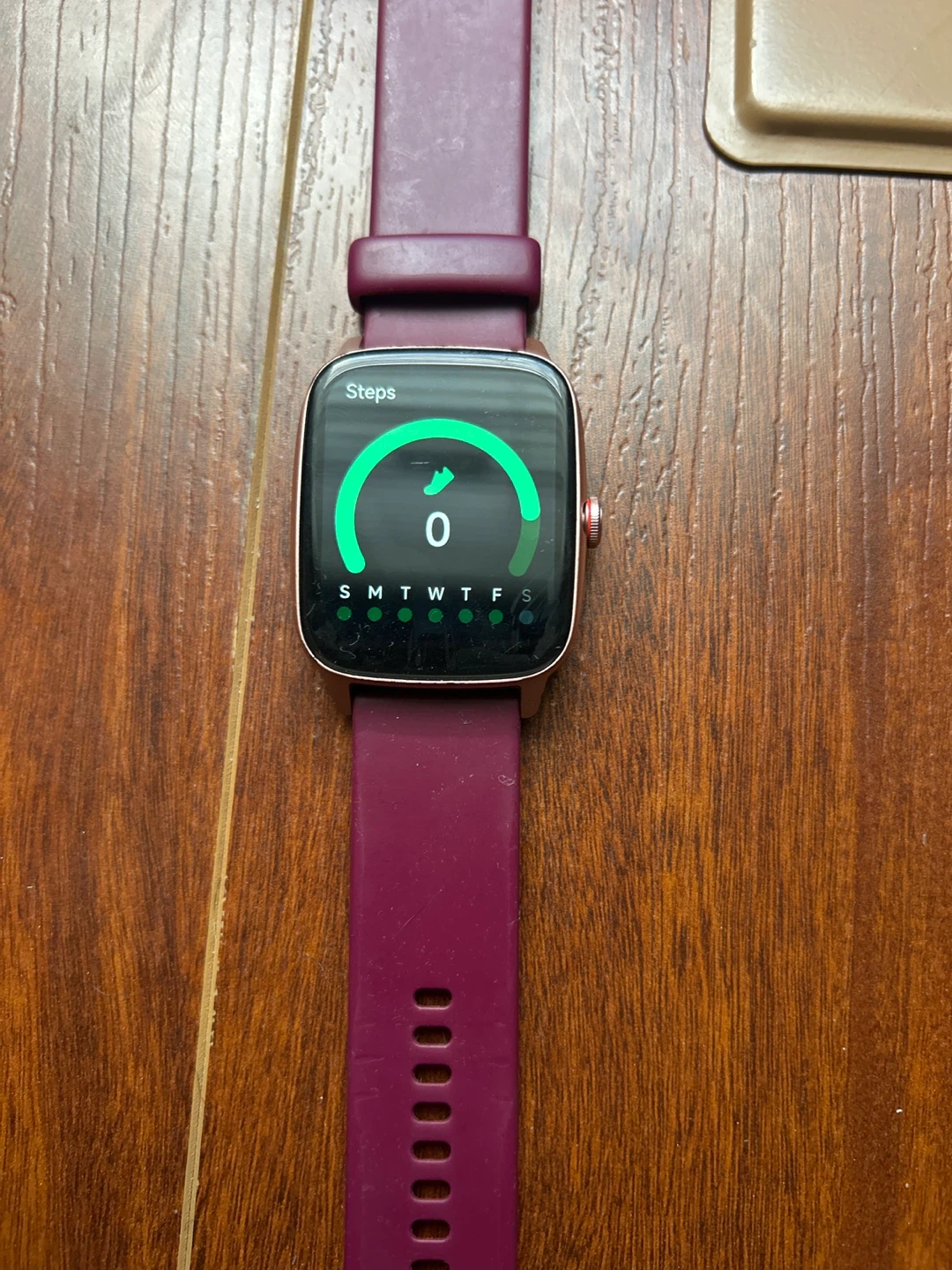 Fitbit Versa 3 Smartwatch - Burgundy - photo 4