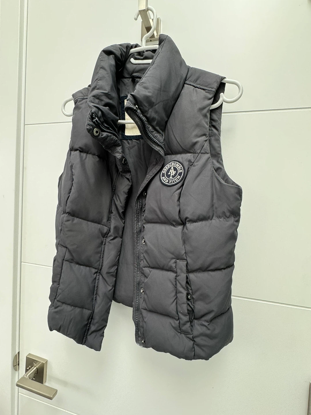 Abercrombie & Fitch Puffer Vest - photo 2