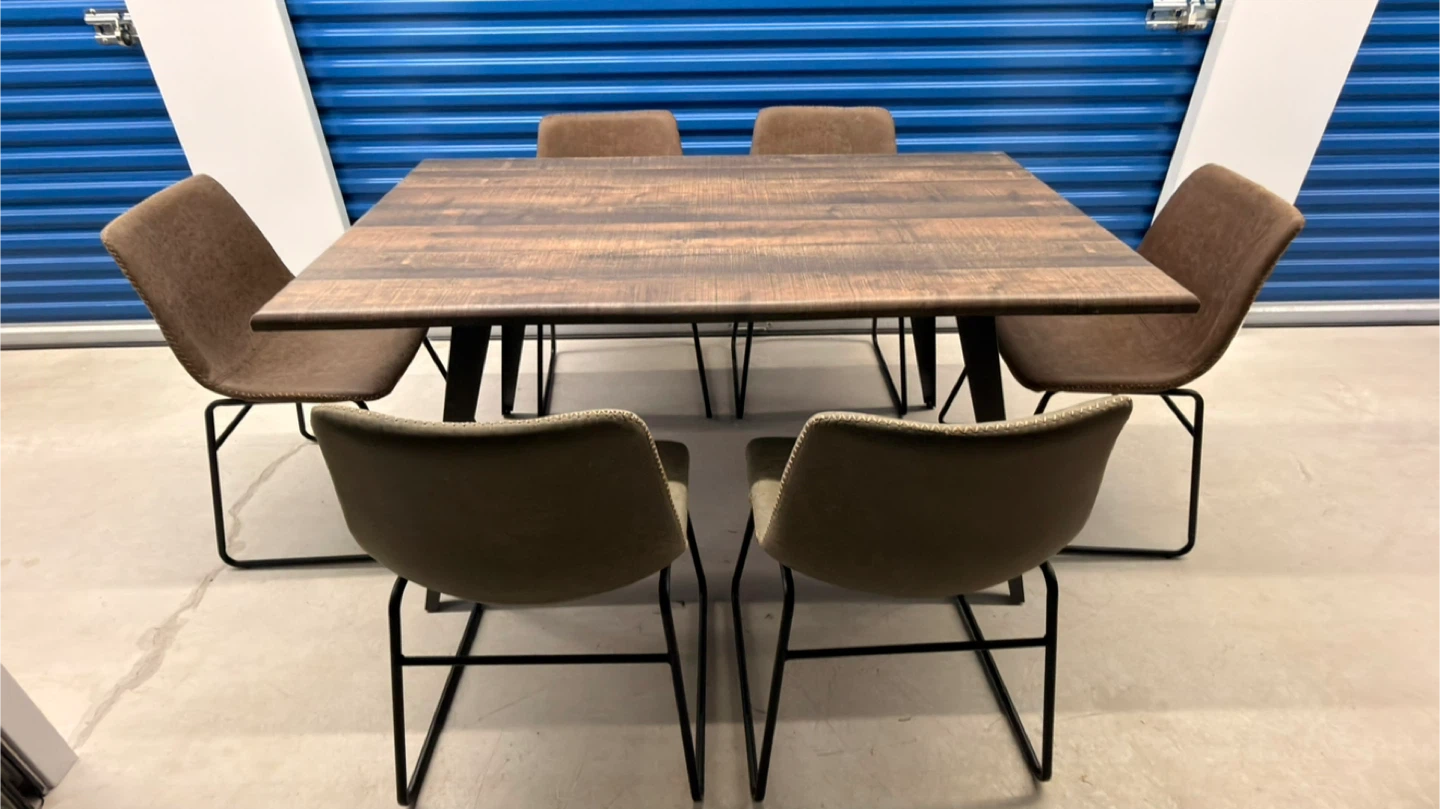 Dining Table and Chairs Set
