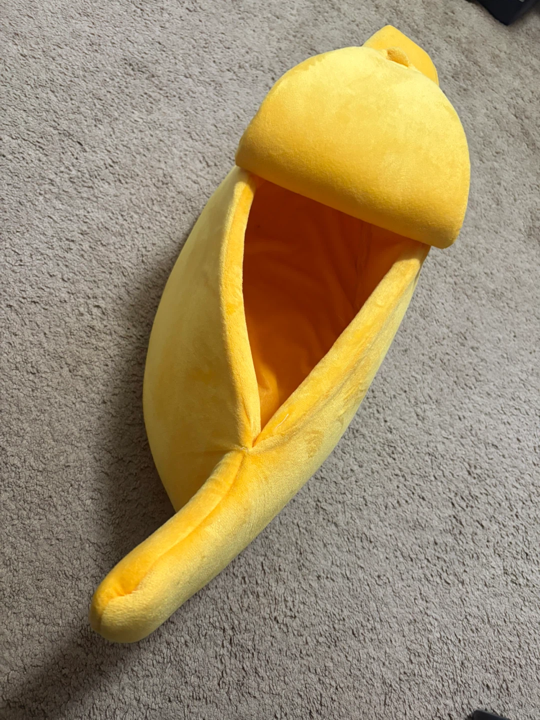 Plush Banana Pet Bed - photo 3