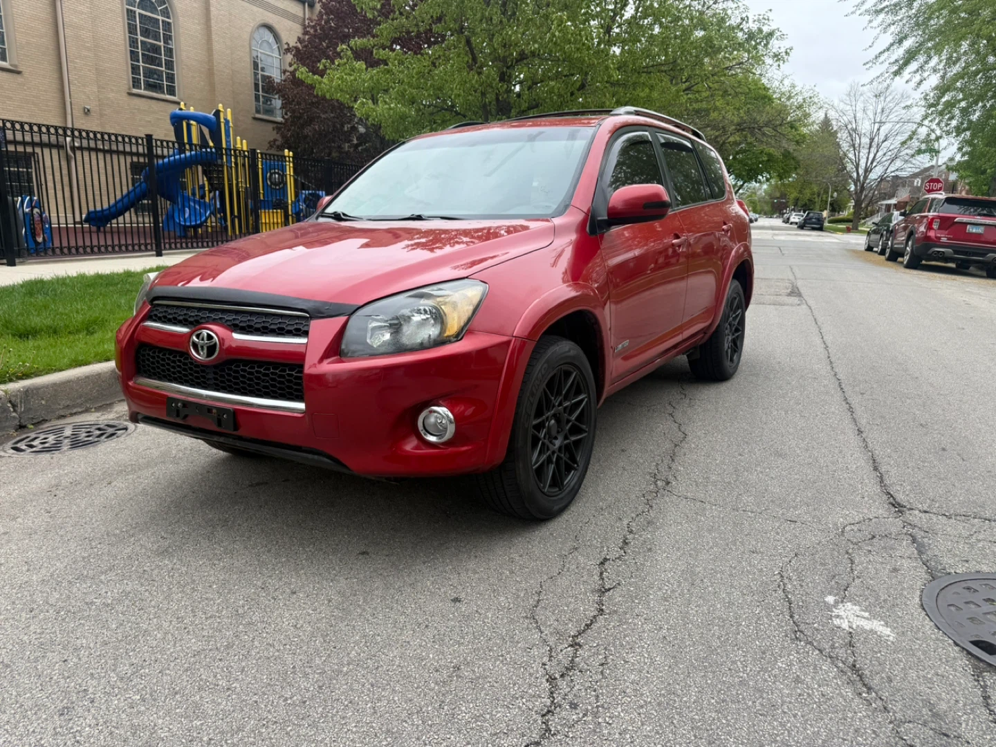 TOYOTA RAV-4 2010 - photo 2