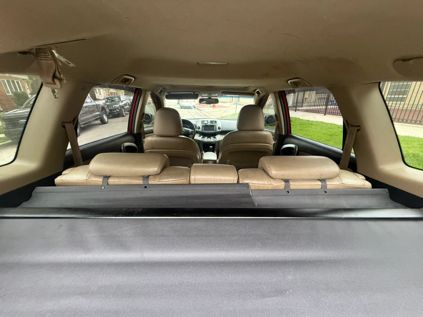 TOYOTA RAV-4 2010 - photo 5