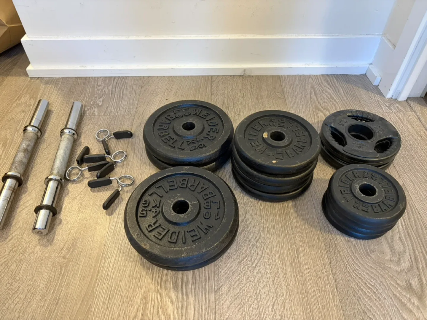 Weider Weight Plates and Dumbbell Handles Set
