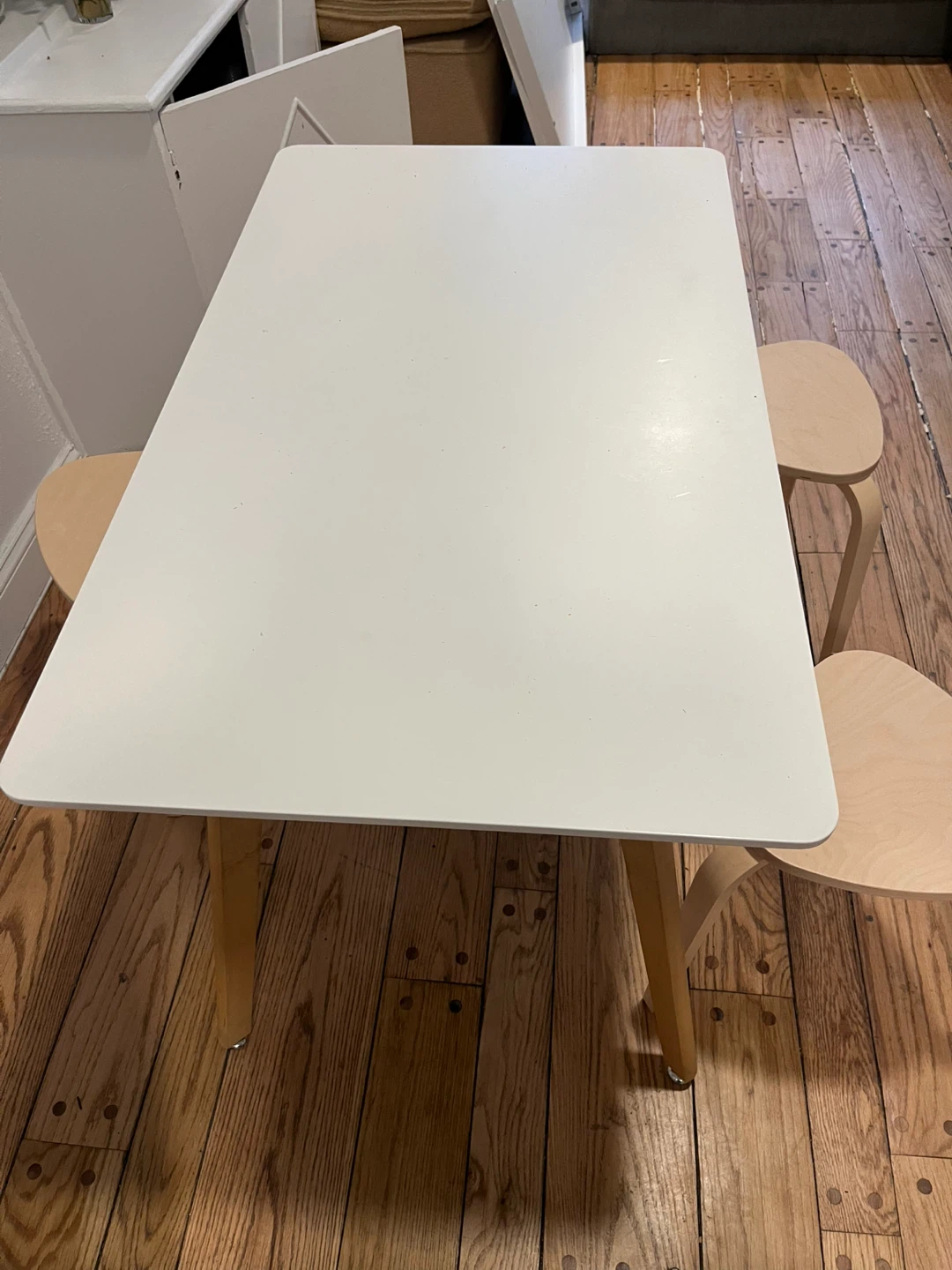 White kitchen Table