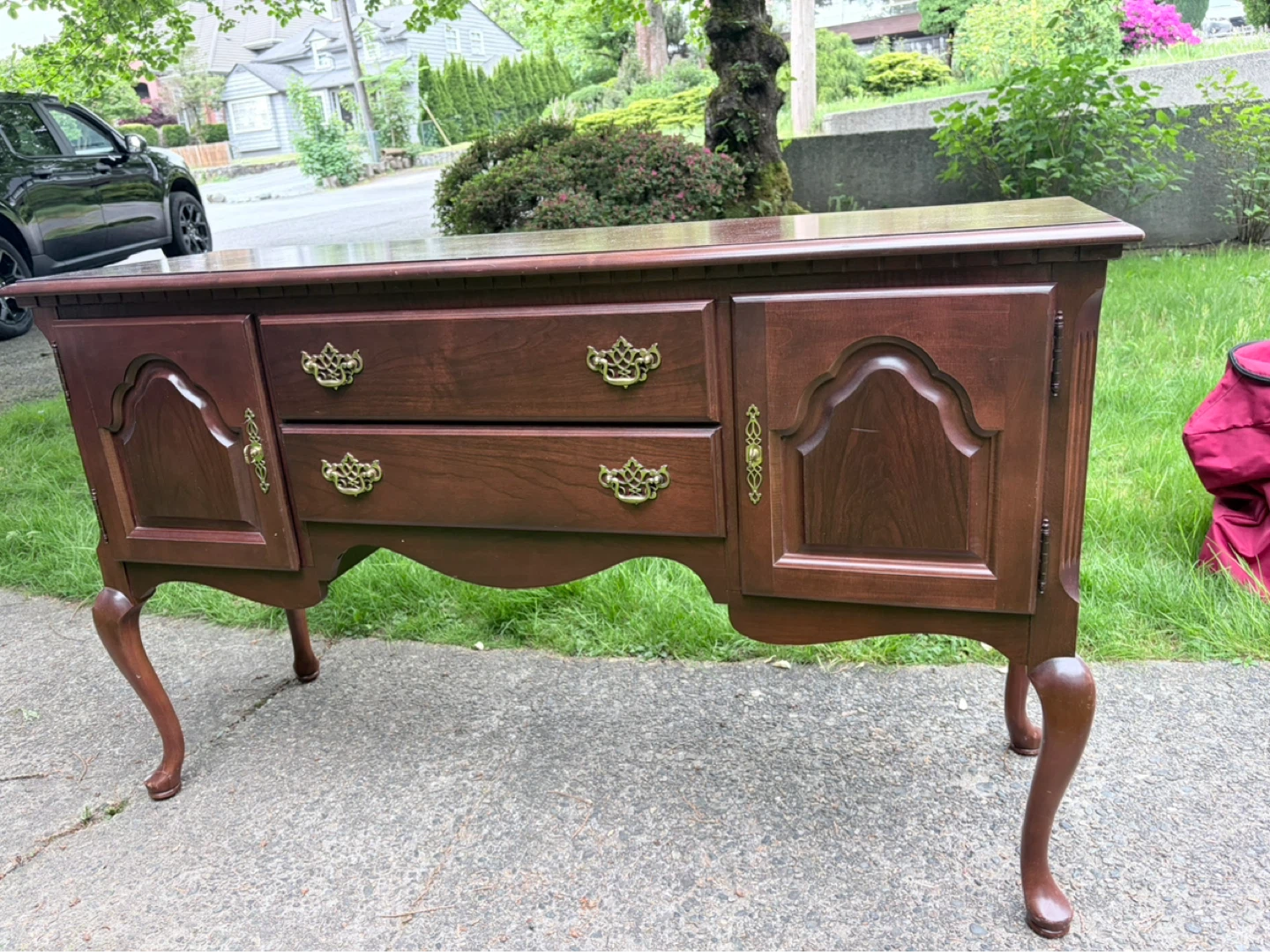 Broyhill Cherry Sideboard Buffet