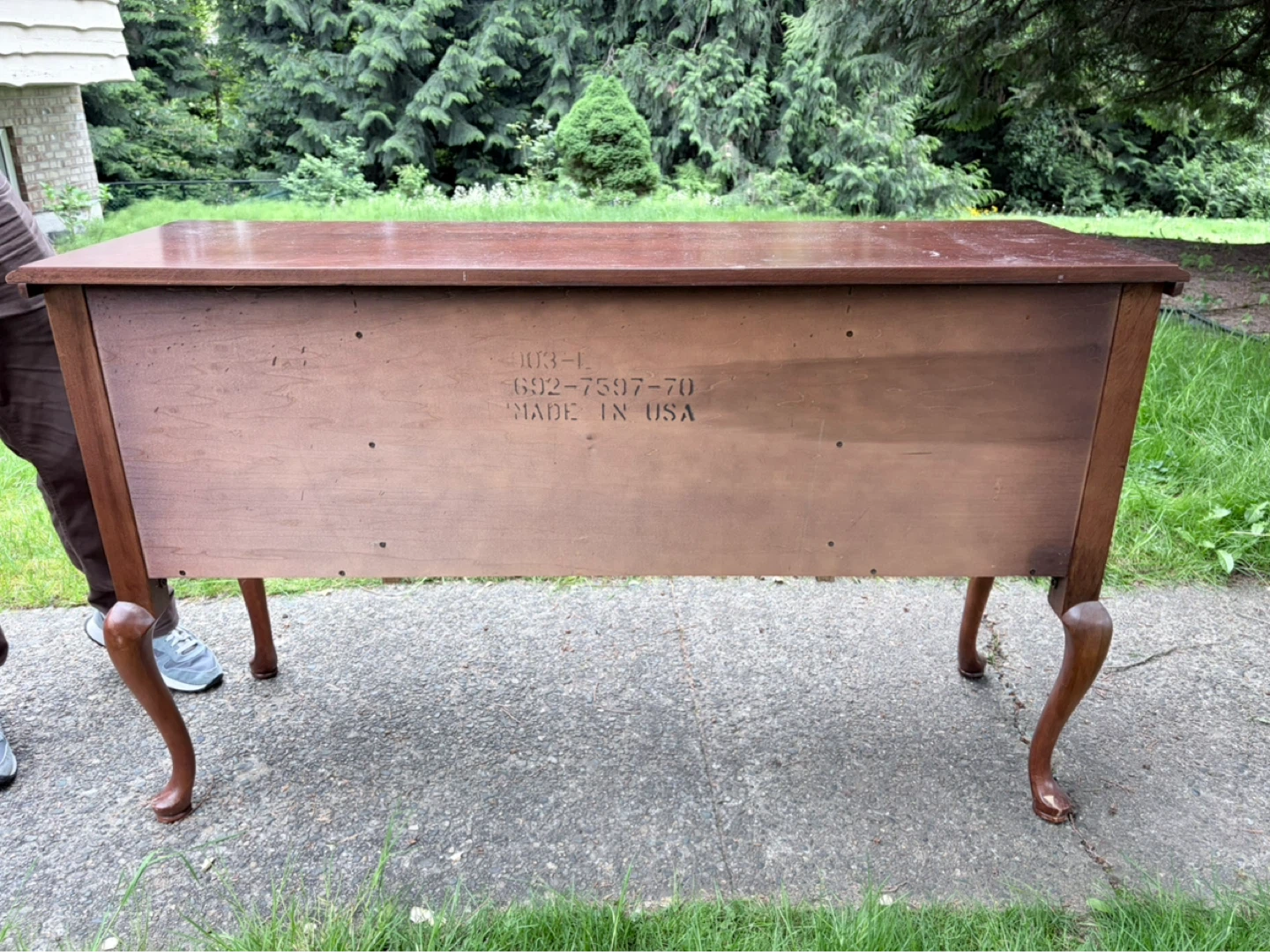 Broyhill Cherry Sideboard Buffet - photo 2