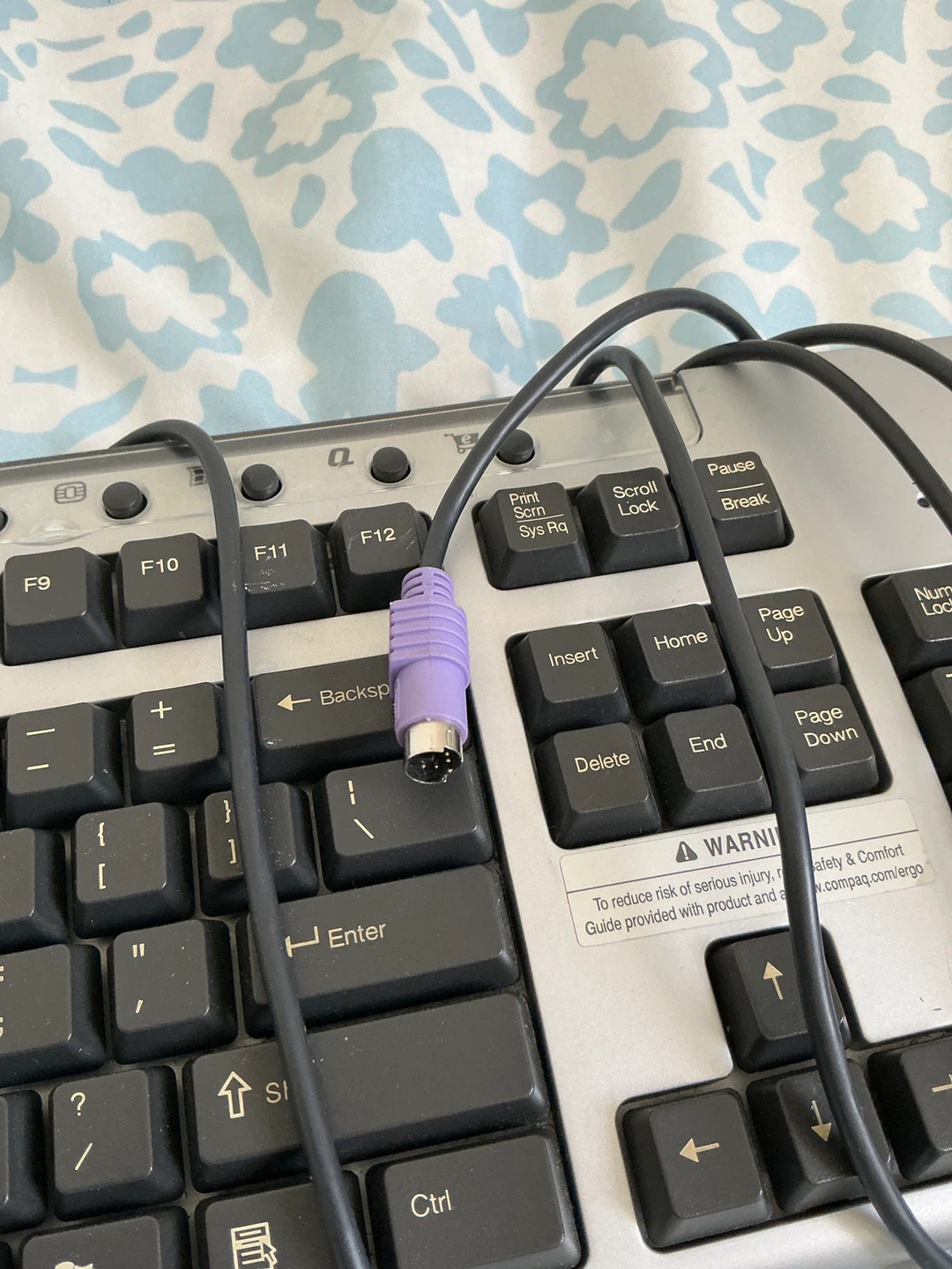 Compaq PS/2 Keyboard - photo 2