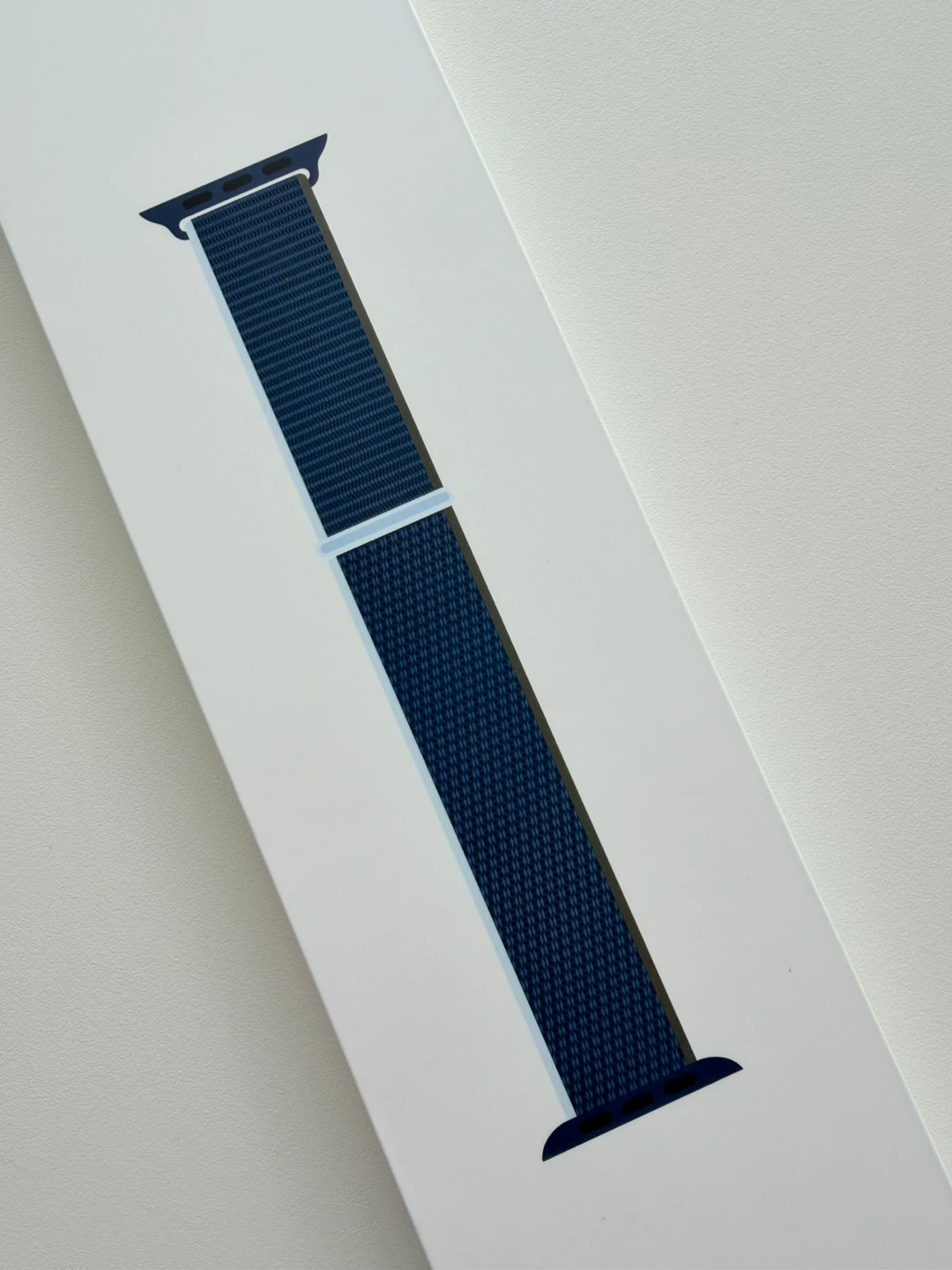 Apple Watch 44mm Abyss Sport Loop – Brand New