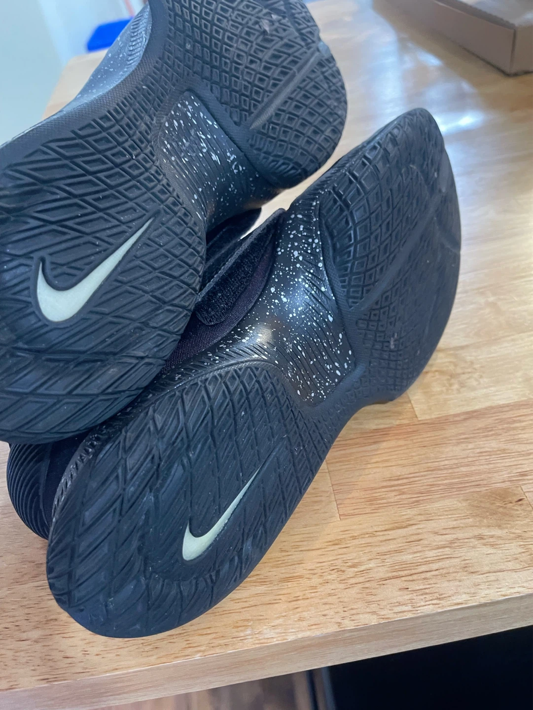 Nike Zoom Hyperrev  size 10.5 Men's Basketball Shoes - photo 3