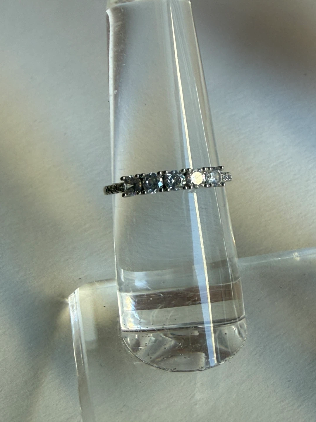 Pavé stacking ring - sz 8