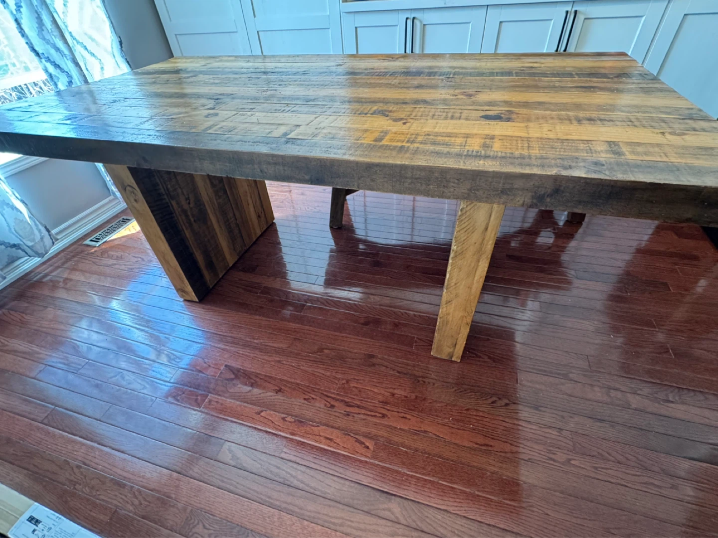 Dining Table and Chairs Set