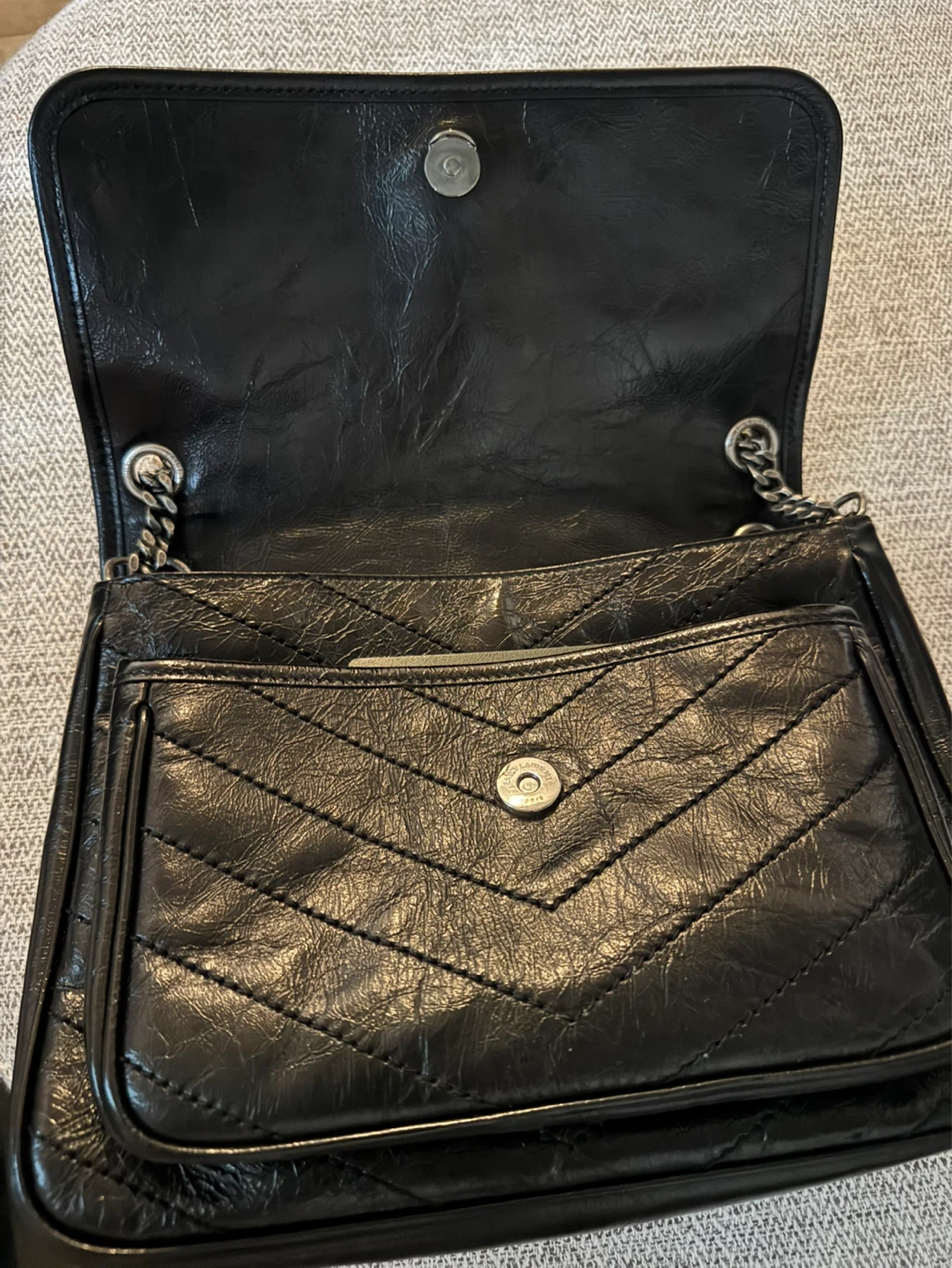Saint Laurent Black Leather Shoulder Bag - photo 2