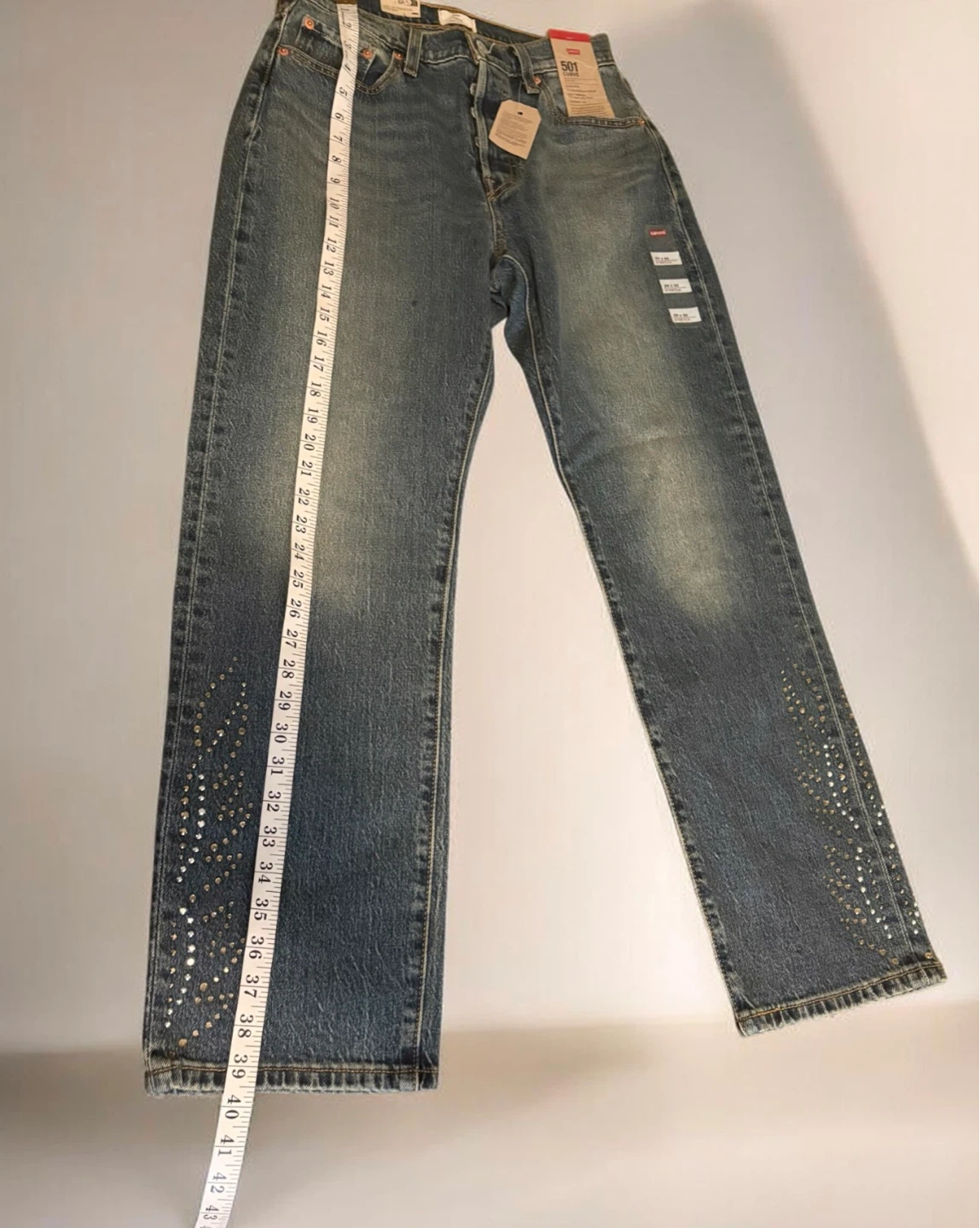 Levi's 501 Women's Jeans Size 29x30 - Studded Accents