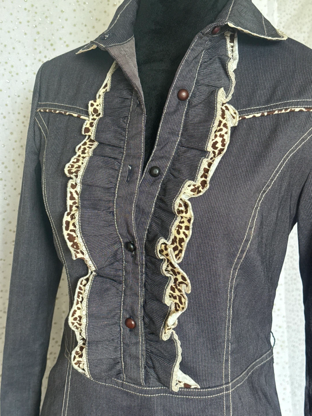 Denim Dress with Ruffle and Leopard Trim - photo 3