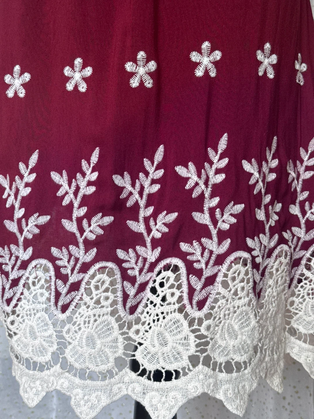 Maroon Embroidered Lace Dress - photo 3