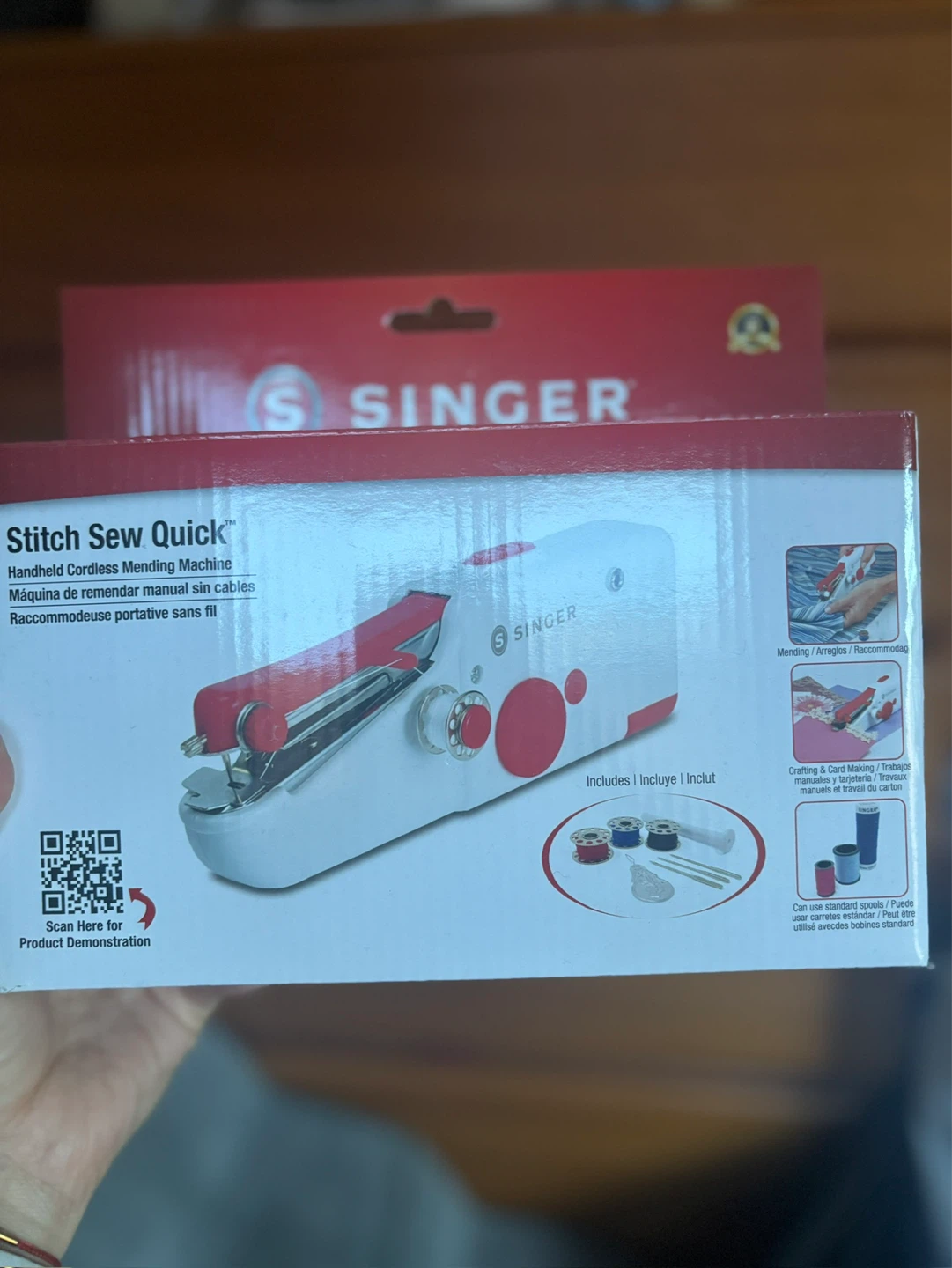 Singer Stitch Sew Quick Handheld Cordless Mending Machine - photo 2