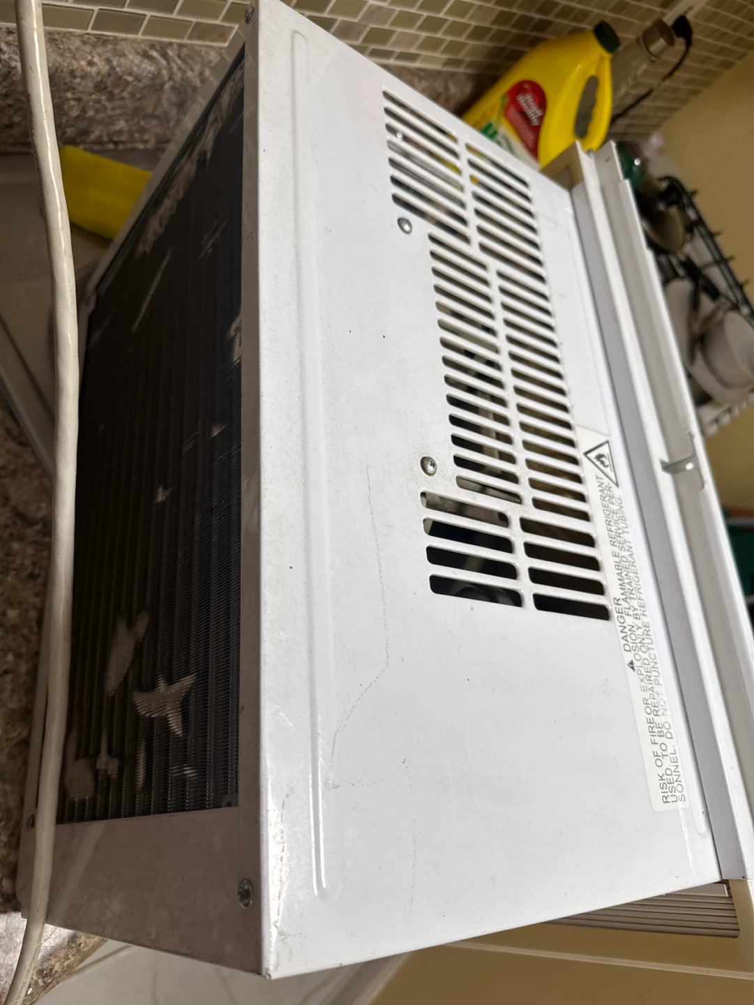 GE Window Air Conditioner - photo 3