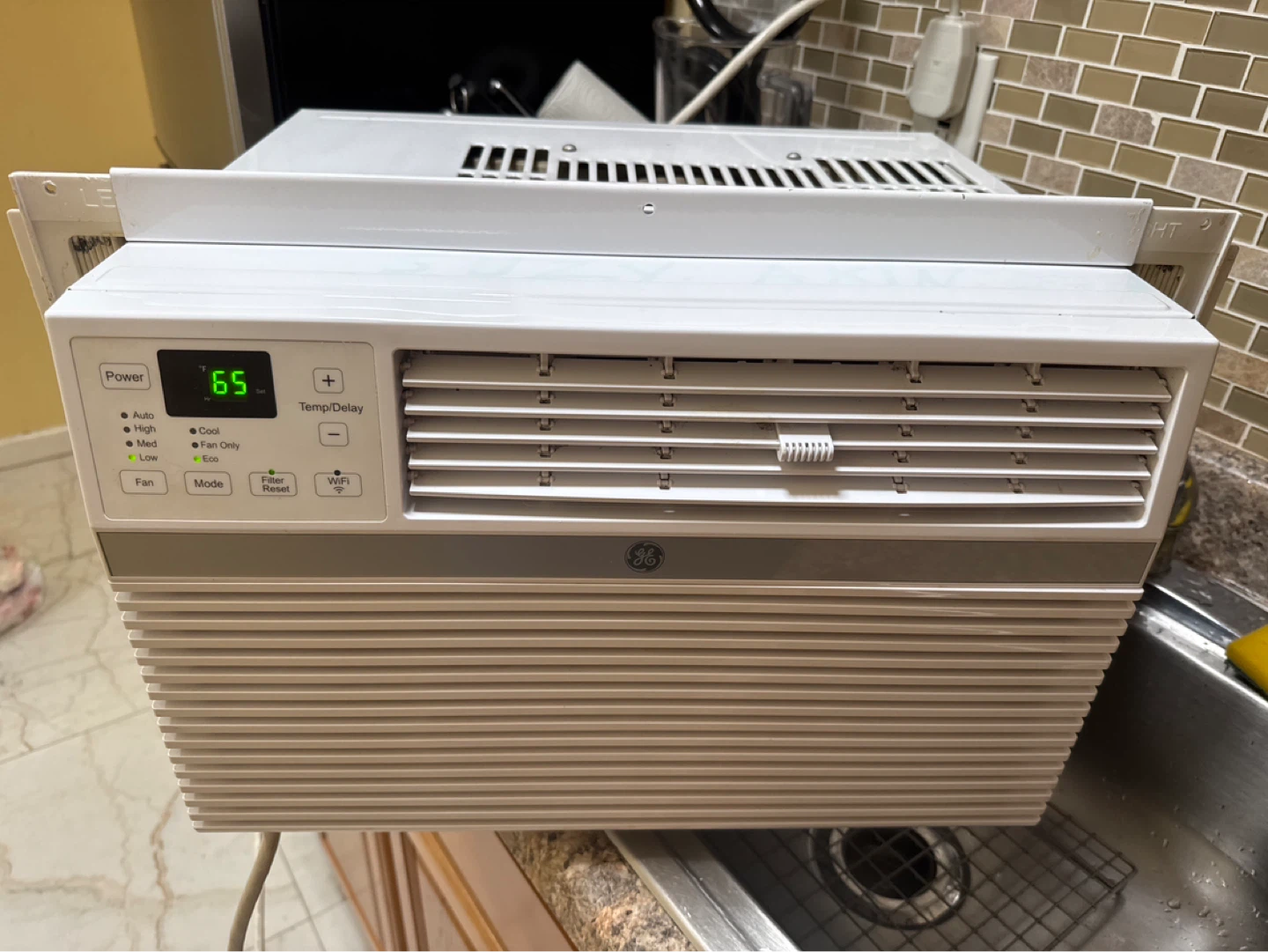 GE Window Air Conditioner