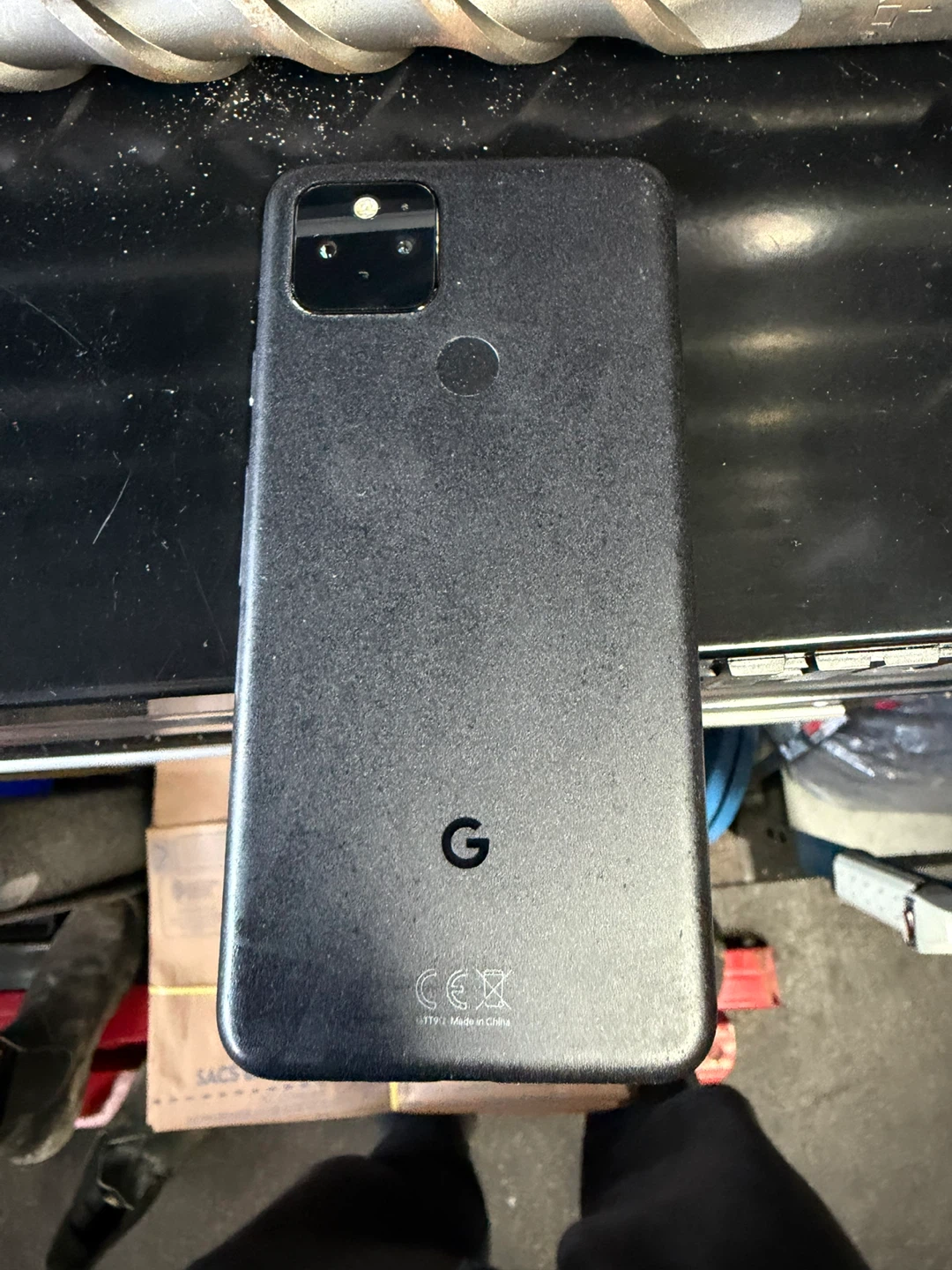 Google Pixel 5 - Black - photo 2