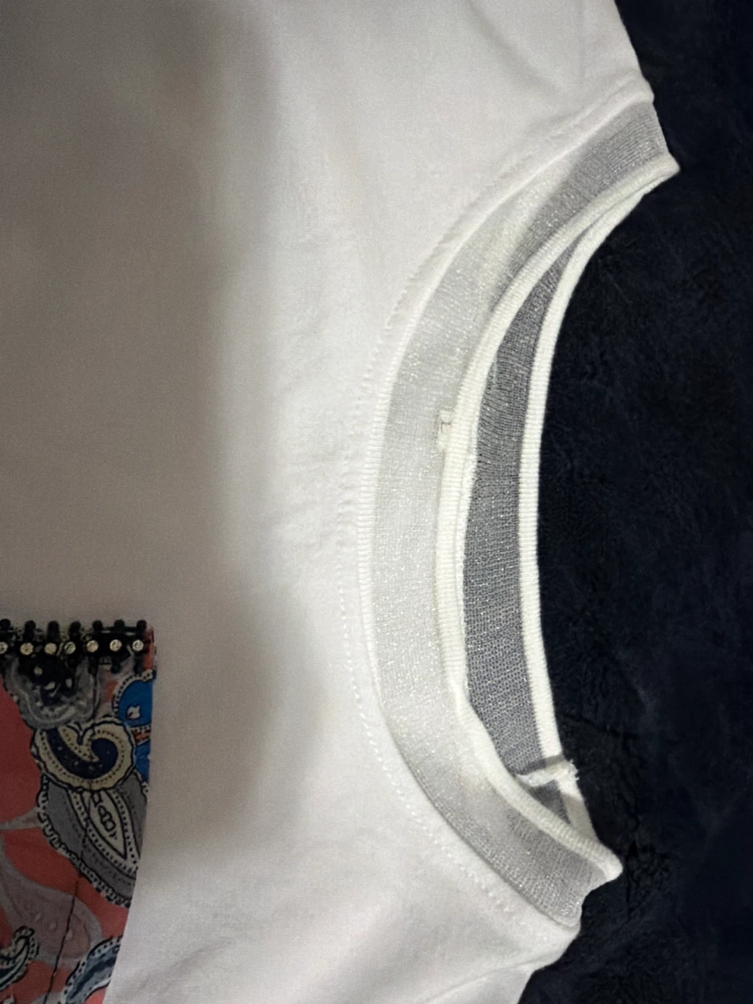 White T-Shirt with Decorative Pocket - photo 3