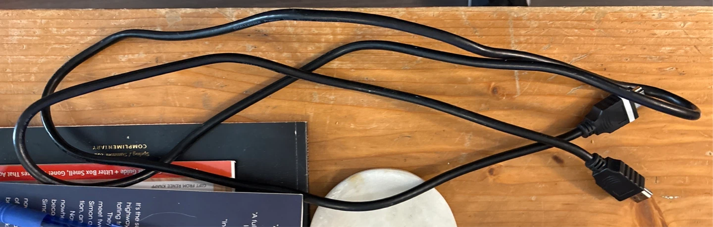 Set of 2 Black HDMI Cables