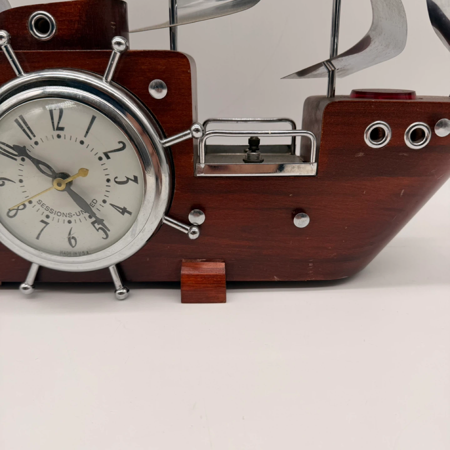 Vintage Sessions-United Wooden Sailboat Clock Lamp Nautical - photo 3