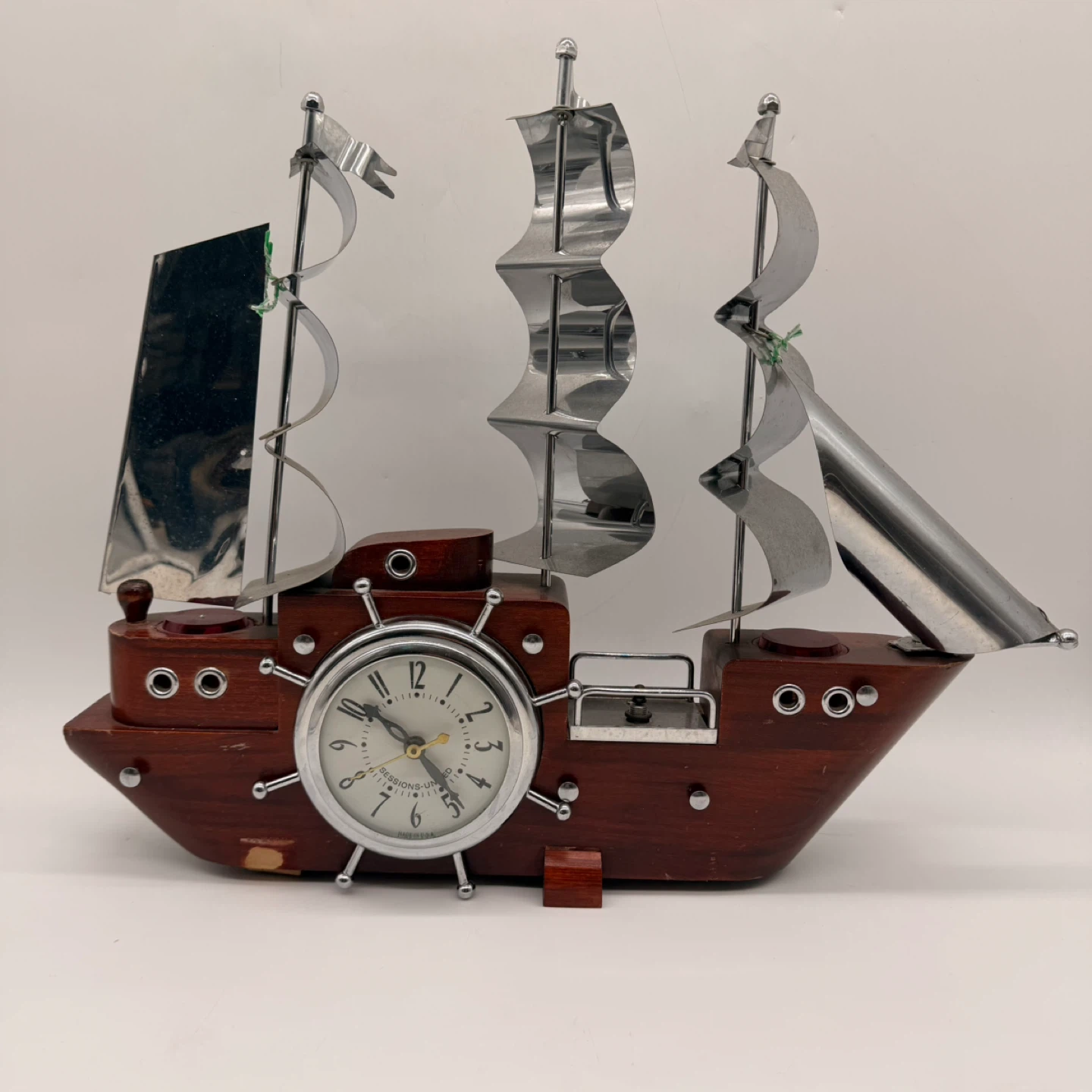 Vintage Sessions-United Wooden Sailboat Clock Lamp Nautical