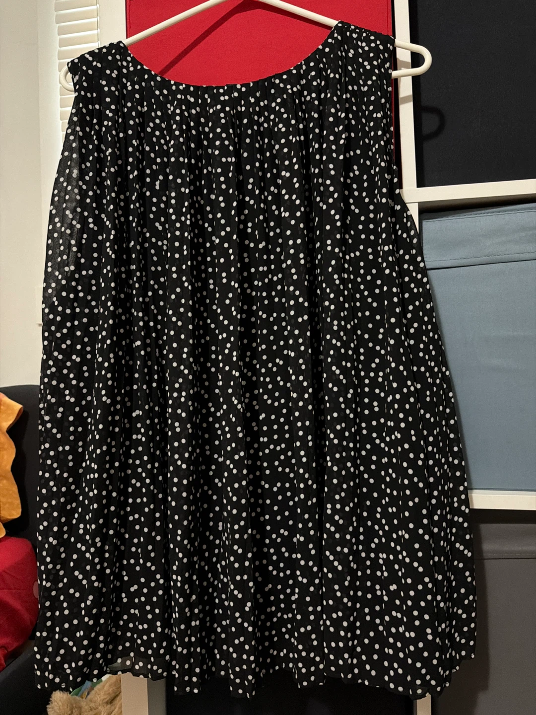 Banana Republic Black & White Polka Dot Pleated Top - XL - photo 4