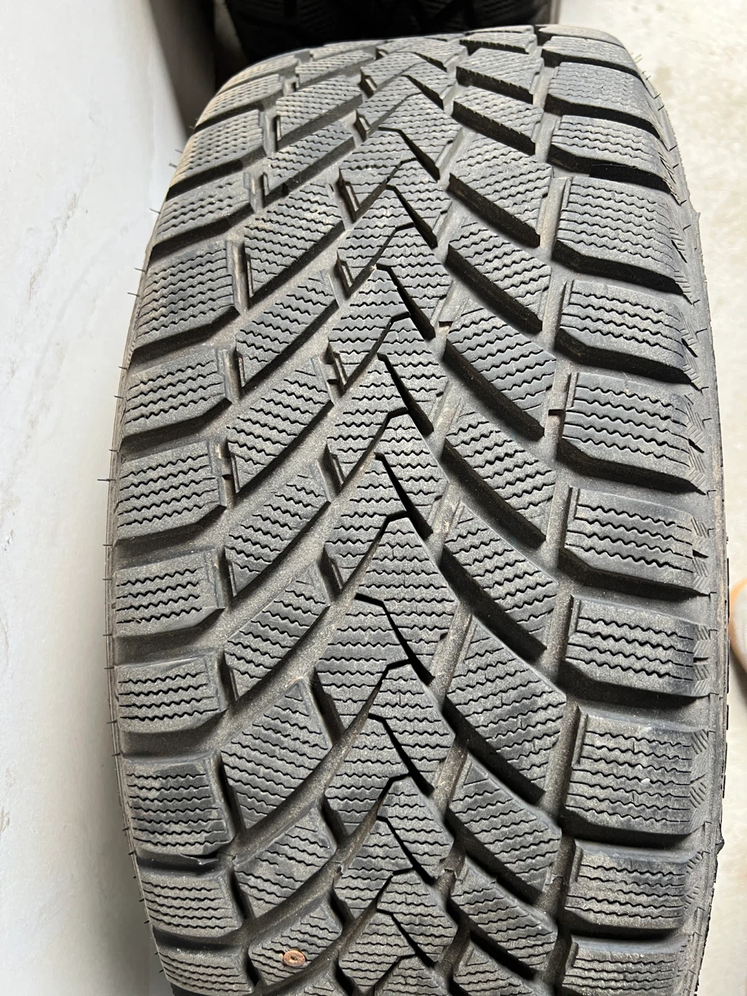 235/45R18 100 XL AUDI TIRES - photo 4