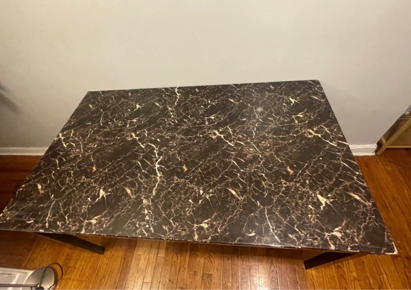 Faux Marble Top Dining Table $30 - photo 2