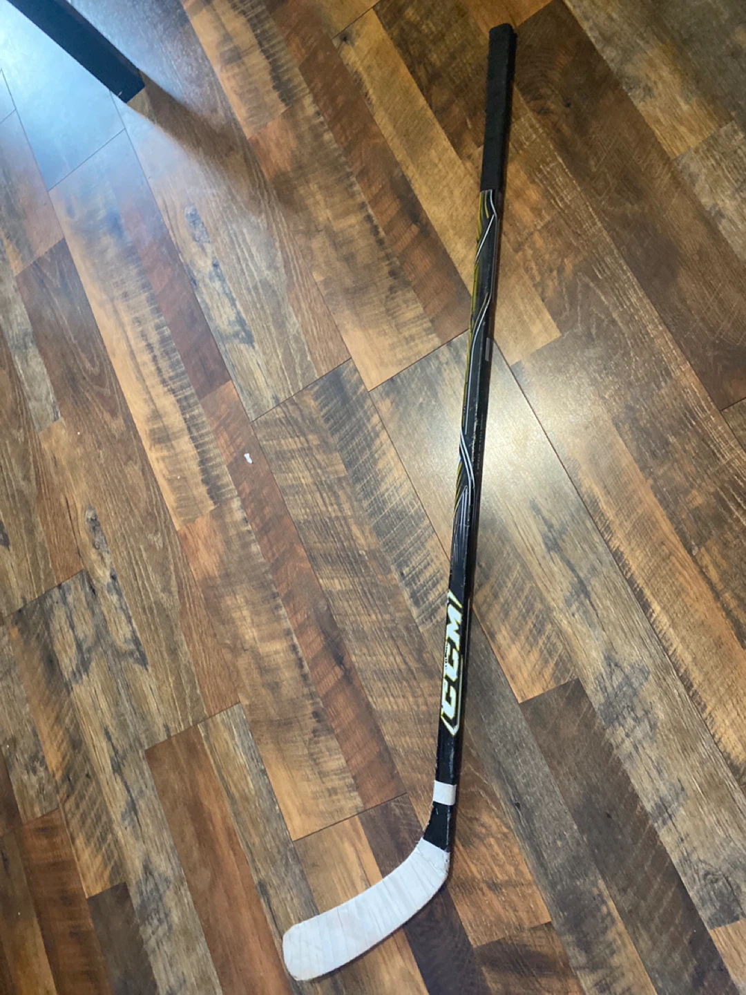 CCM Hockey Stick - photo 2